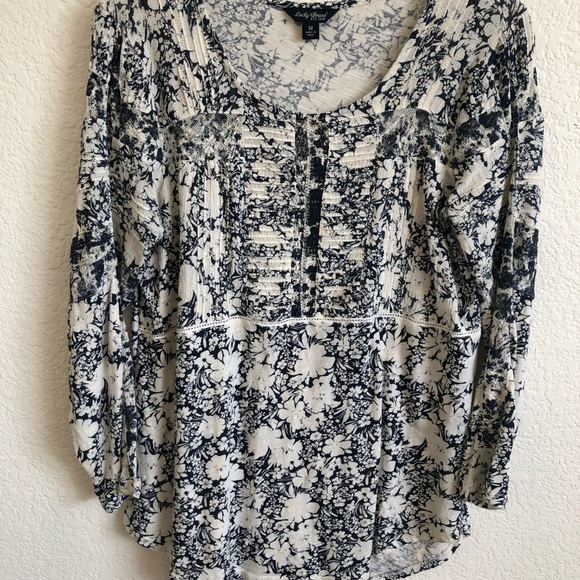 Lucky Brand Tops - Lucky Brand Floral Long Sleeve